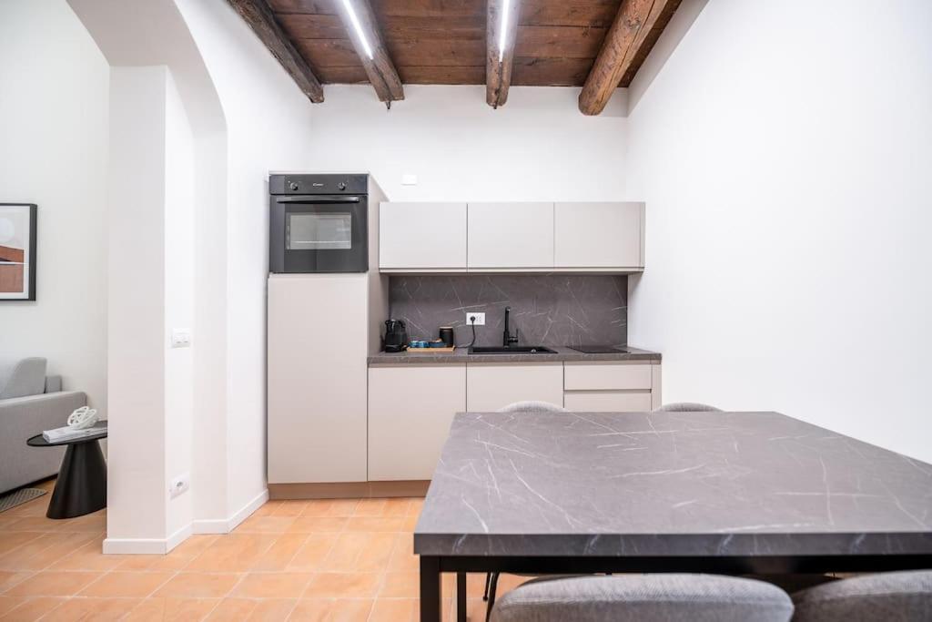 Residenza Mercanti - City Center - Lovely Maison Torino Kültér fotó
