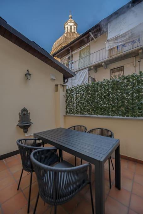 Residenza Mercanti - City Center - Lovely Maison Torino Kültér fotó